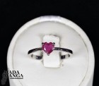 Anello in Argento con Rubino