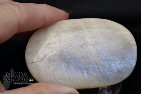 Pietra di luna in forma libera