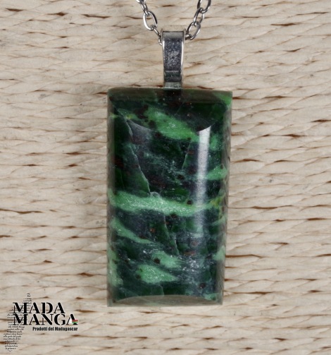 Ciondolo in Giada del Monviso