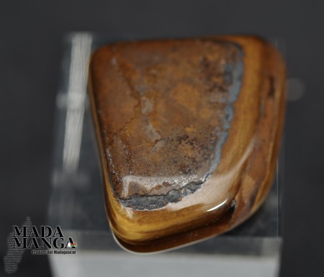 Occhio di tigre di ferro burattato