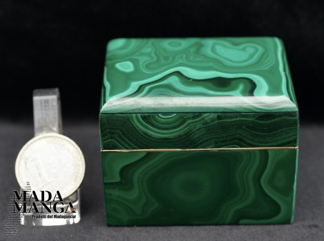 Scatola in malachite cm.6x3x5,2x4,9H