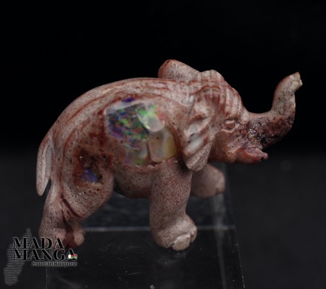 Elefante con opale
