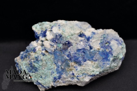 Fluorite della Val Maira su azzurrite e malachite cm.9,7x6