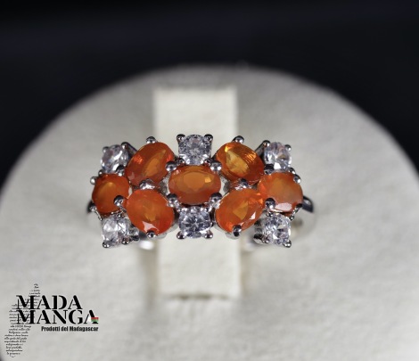 Anello in Argento con Opali Arancio