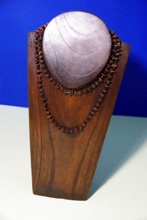 collana in semi naturali