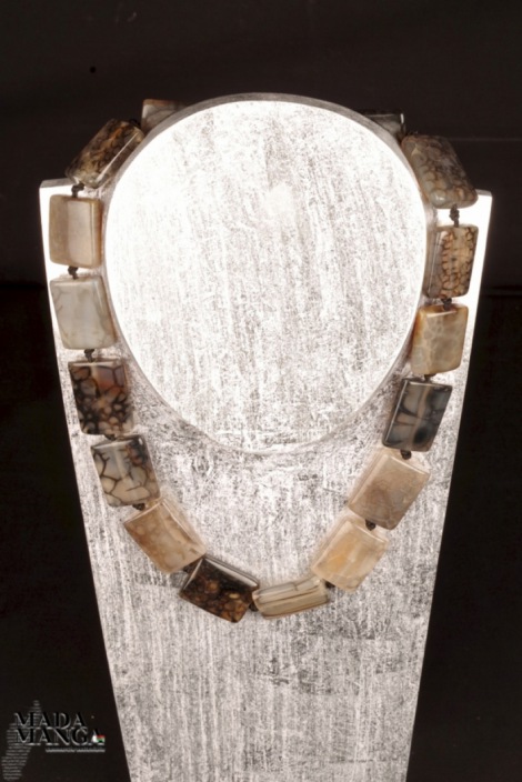 Collana in Agata Muschiata