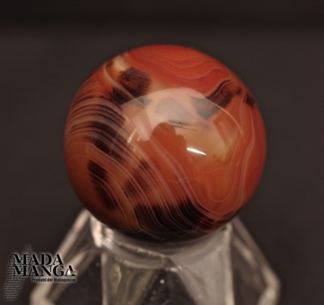 Sfera in Agata fasciata da cm.3,3