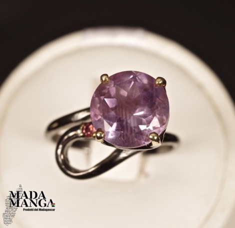 Anello in Argento con Ametista