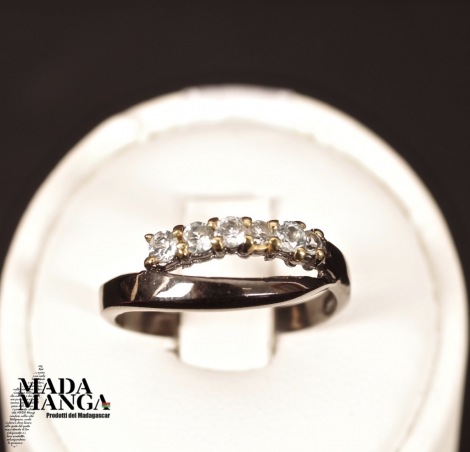 Anello in Argento con Topazi