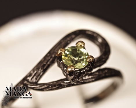 Anello in Argento con Peridoto