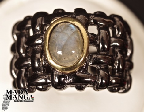 Anello in Argento con Labradorite