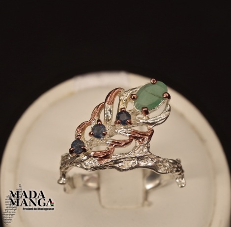 Anello in Argento con Smeraldo e zaffiri