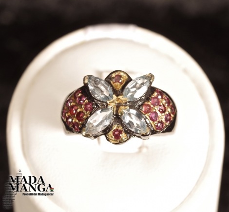 Anello in Argento con Topazi e rodoliti