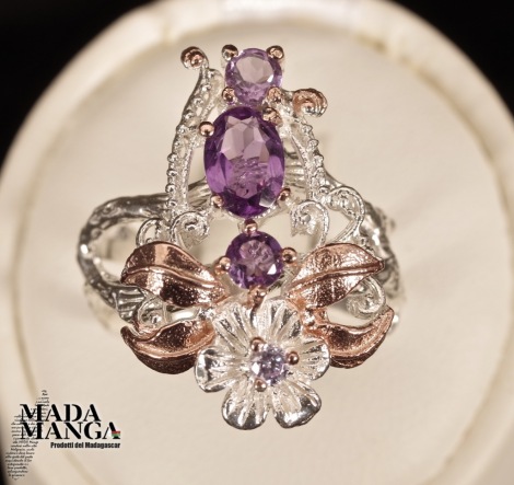 Anello in Argento con Ametiste