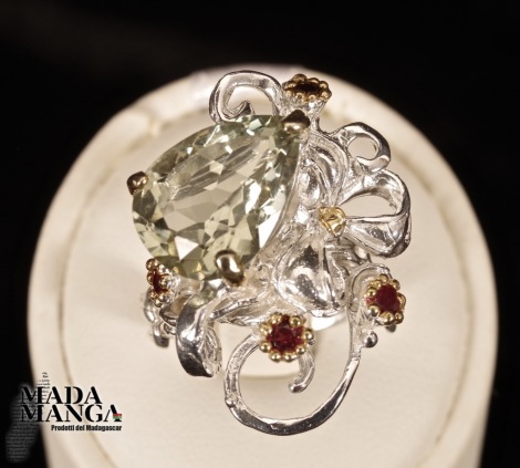 Anello in Argento con Ametista Verde