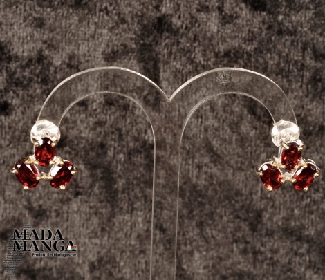 Orecchini in Argento con Granati