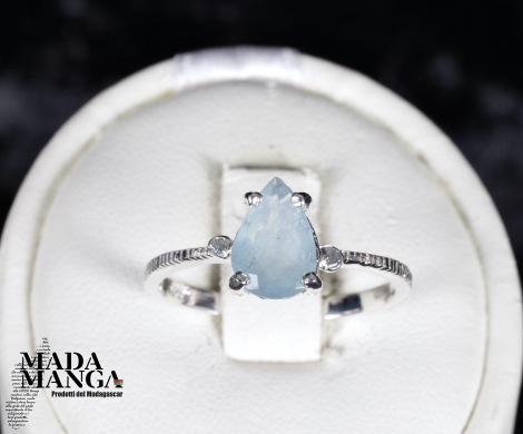 Anello in Argento con Acquamarina