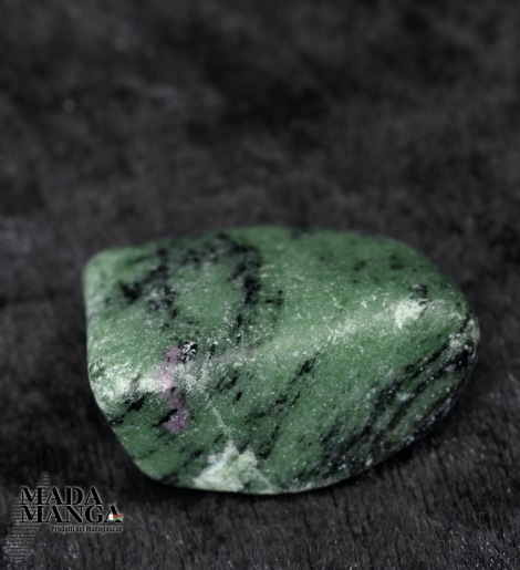 Zoisite in forma libera