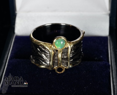 Anello in Argento con opale