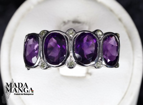 Anello in Argento con Ametiste