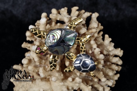 Spilla/ciondolo in argento con abalone e rubini